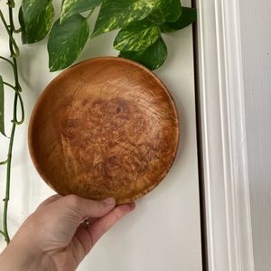 1989 wooden bowl
